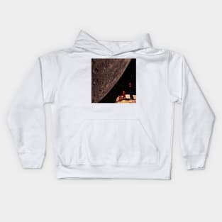 Close to the moon Kids Hoodie